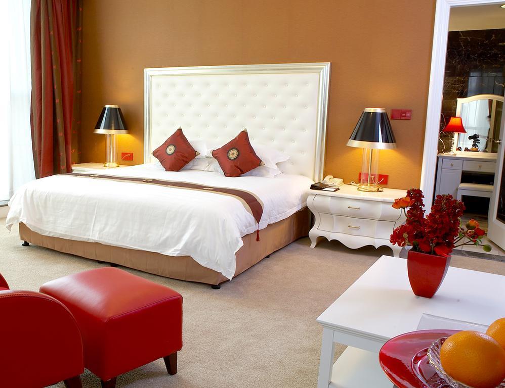 เมอร์เคียว เซี่ยงไฮ้ หยูการ์เดน Hotel ภายนอก รูปภาพ